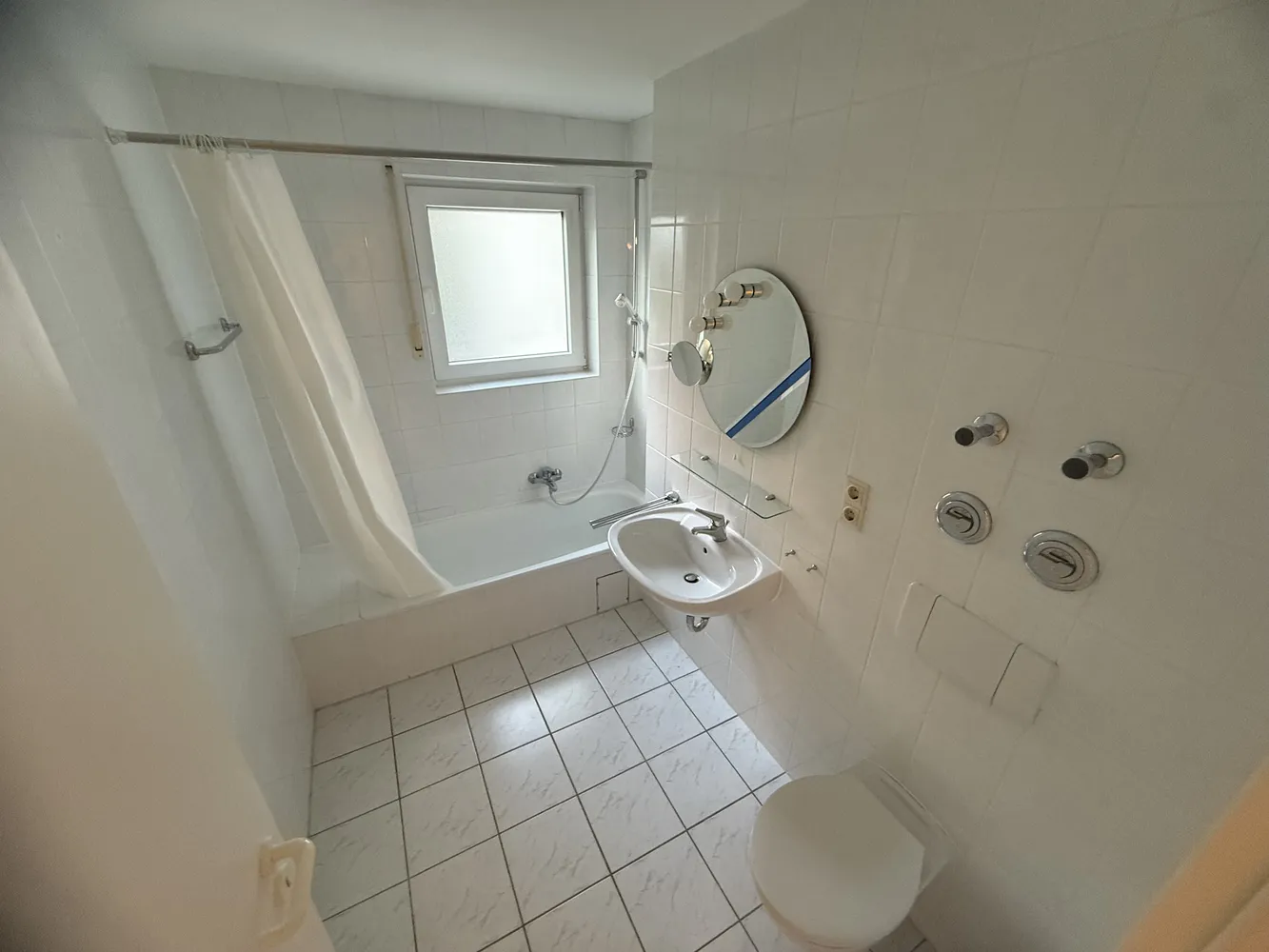 1 Zimmer Wohnung mit 40 m² in Wiesbaden – Bild 8