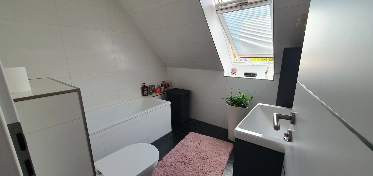 4 room apartment with 82 m² in Augsburg – Photo 8