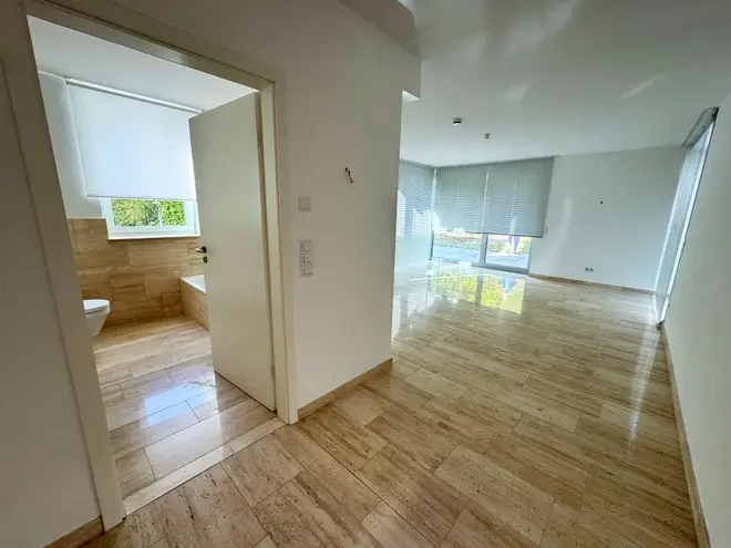 2 Zimmer Wohnung mit 110 m² in Wiesbaden – Bild 12