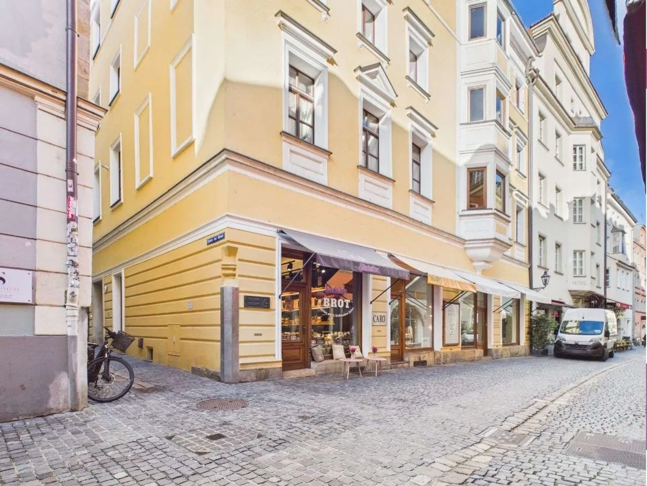 2 Zimmer Wohnung mit 74 m² in Regensburg – Bild 1