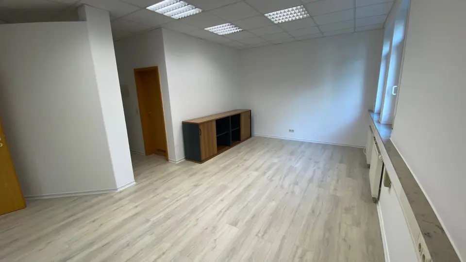 2 Zimmer Wohnung mit 81 m² in Zwickau – Bild 5