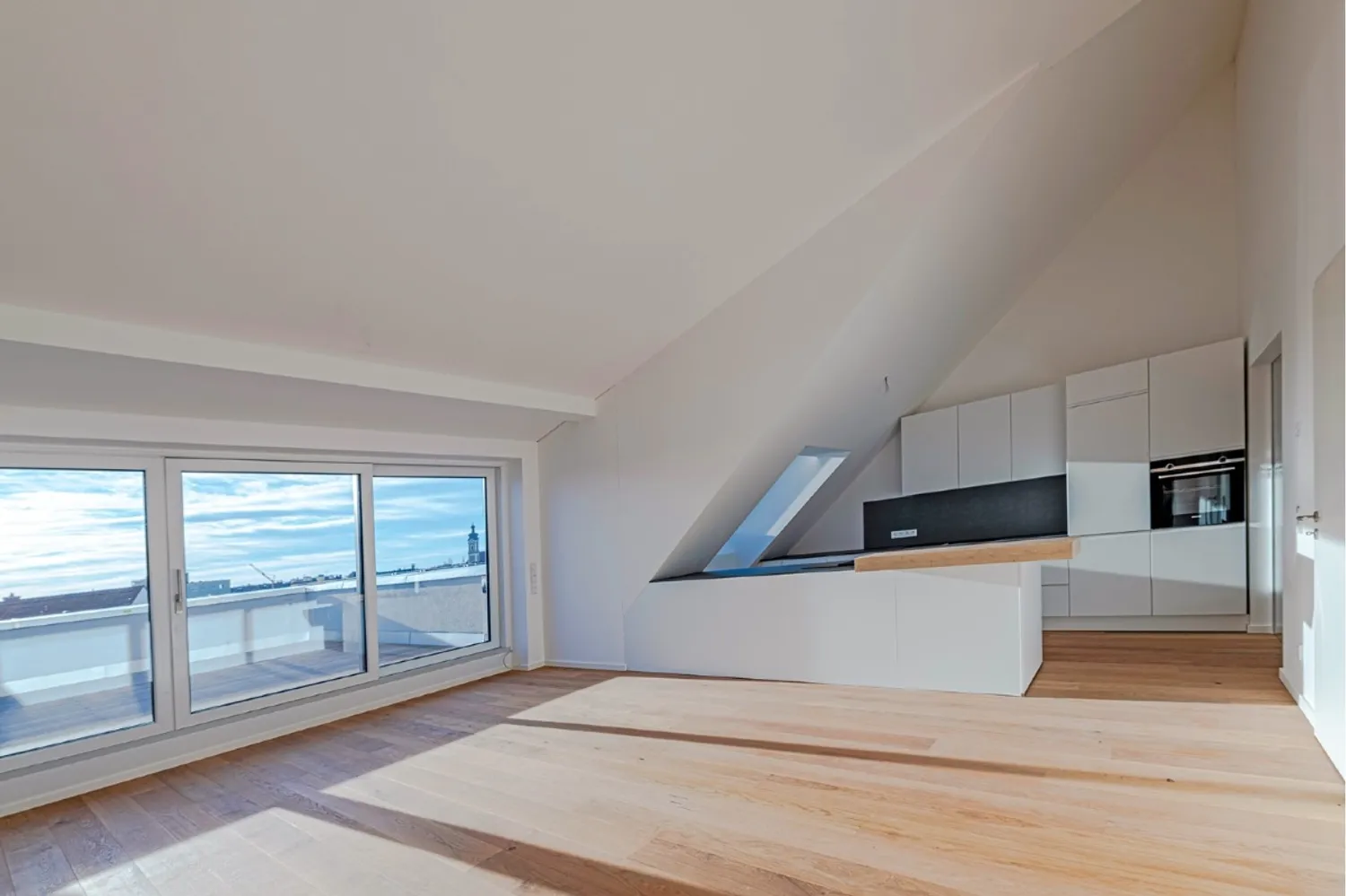 4 Zimmer Wohnung mit 113 m² in München – Bild 5