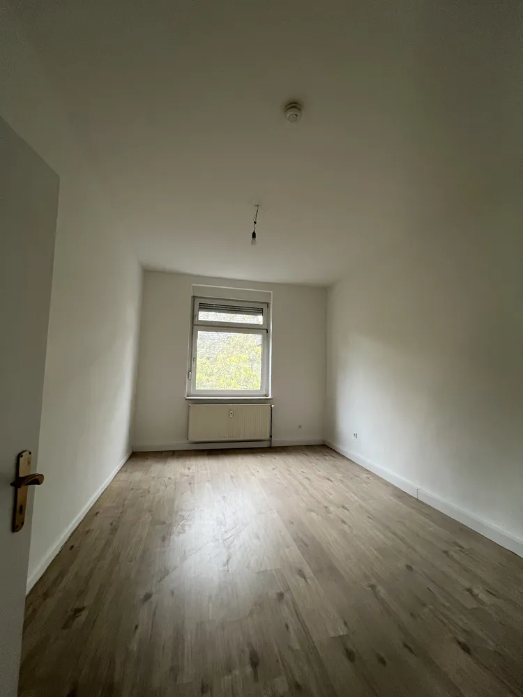 3 Zimmer Wohnung mit 80 m² in Bochum – Bild 2