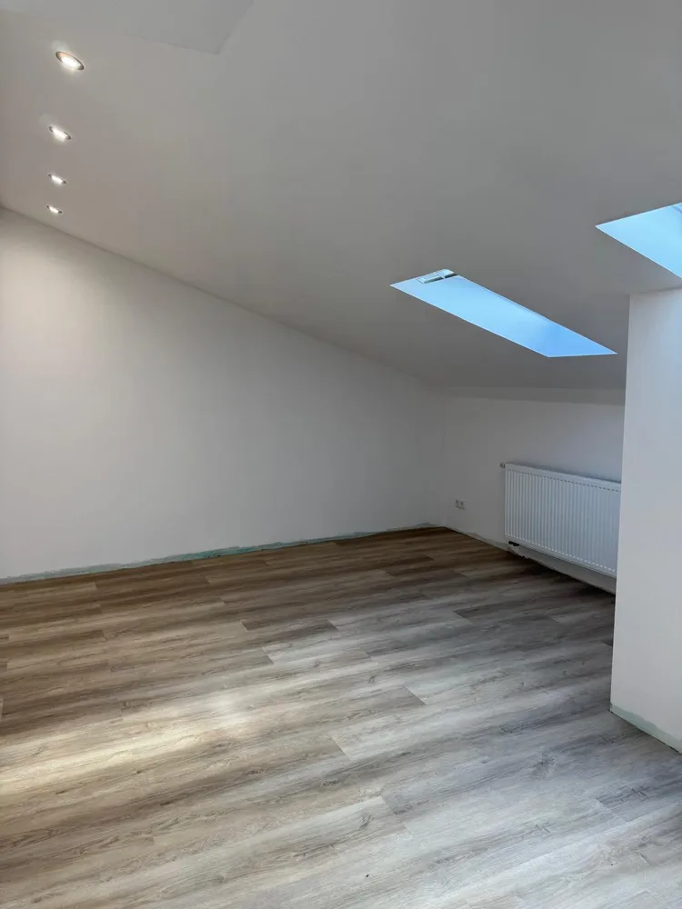 4 Zimmer Wohnung mit 94 m² in Hannover – Bild 8