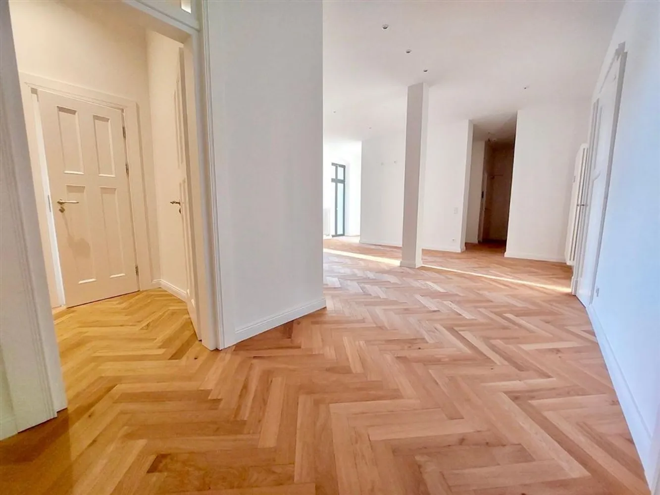 3 room apartment with 150 m² in Chemnitz – Photo 1