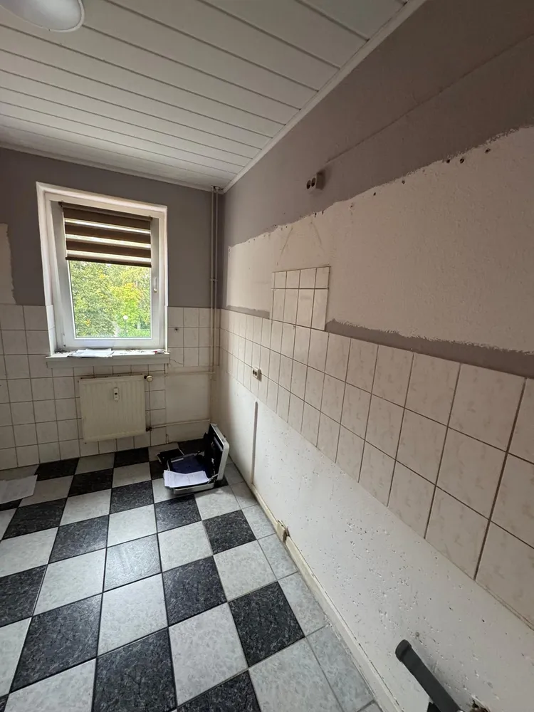 4 Zimmer Wohnung mit 93 m² in Schwerin – Bild 1