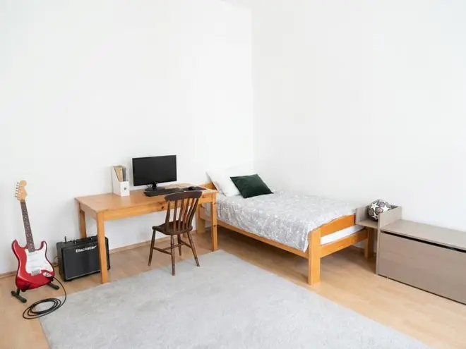 7 Zimmer Wohnung mit 200 m² in Nürnberg – Bild 9