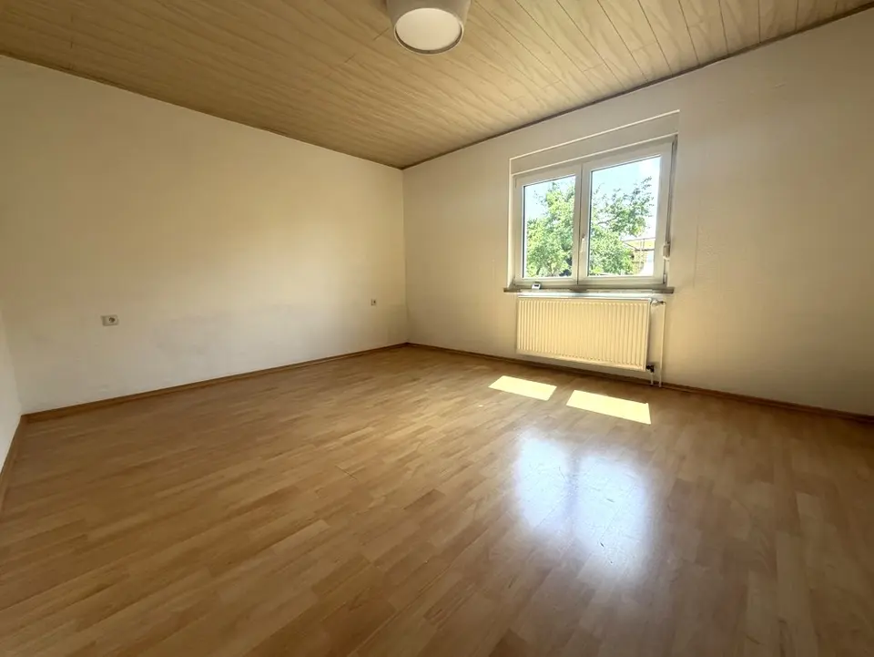 3 Zimmer Wohnung mit 71 m² in Coburg – Bild 2