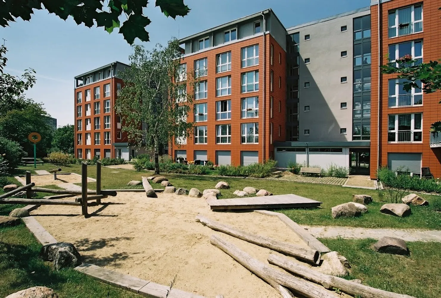 2 Zimmer Wohnung mit 63 m² in Berlin – Bild 2