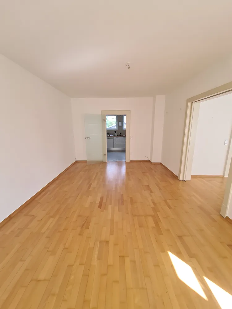 6 Zimmer Wohnung mit 125 m² in Schleswig – Bild 4