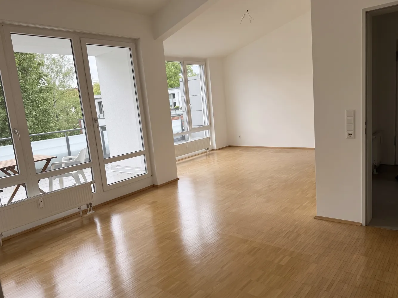 3 Zimmer Wohnung mit 92 m² in Hannover – Bild 1