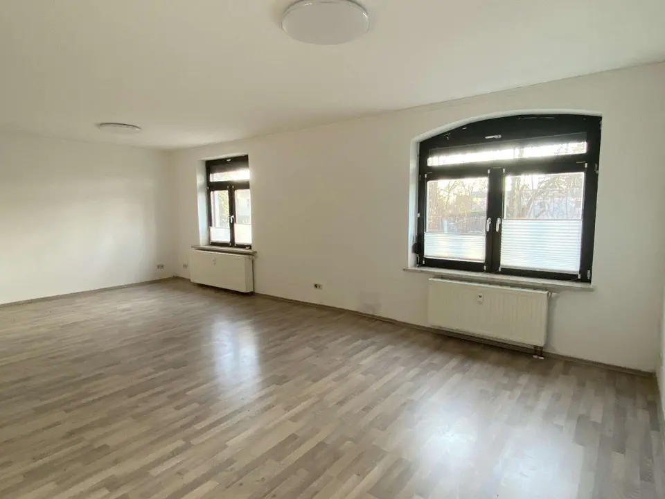 3 Zimmer Wohnung mit 97 m² in Zwickau – Bild 2