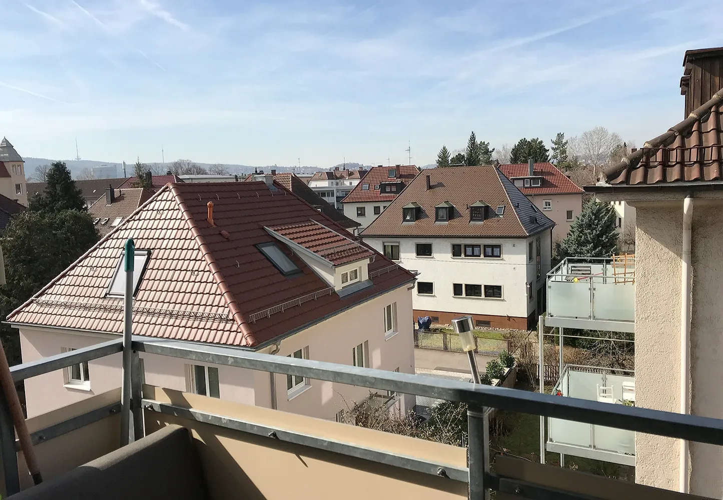 3 Zimmer Wohnung mit 72 m² in Stuttgart – Bild 2