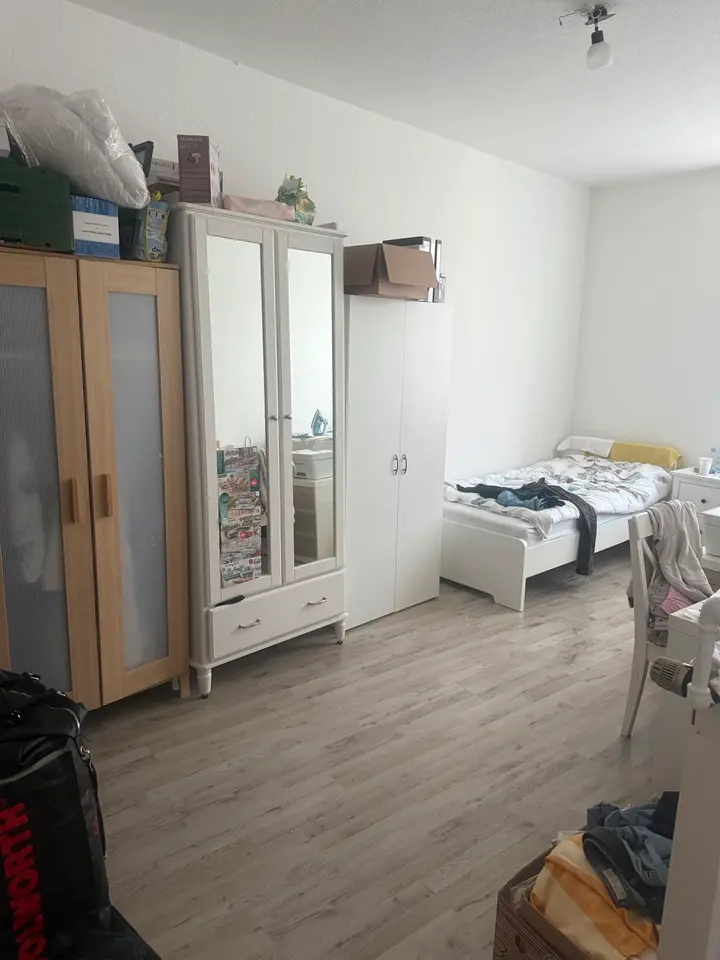 3 Zimmer Wohnung mit 90 m² in Hannover – Bild 2