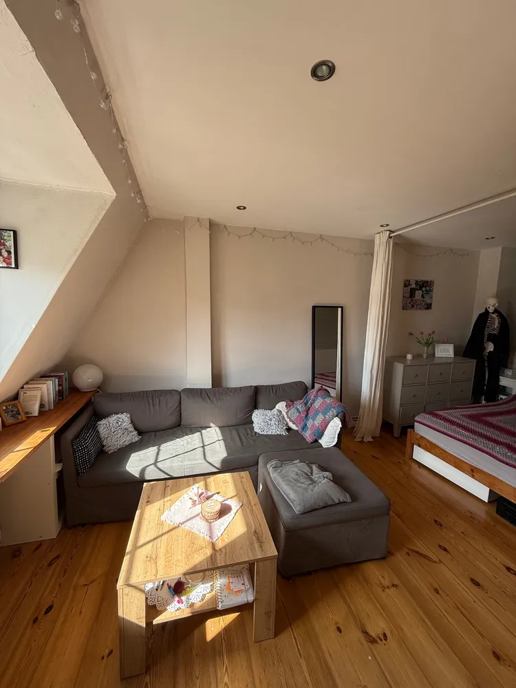 2 room apartment with 38 m² in Berlin – Photo 2