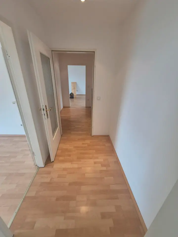 3 Zimmer Wohnung mit 70 m² in Wuppertal – Bild 3