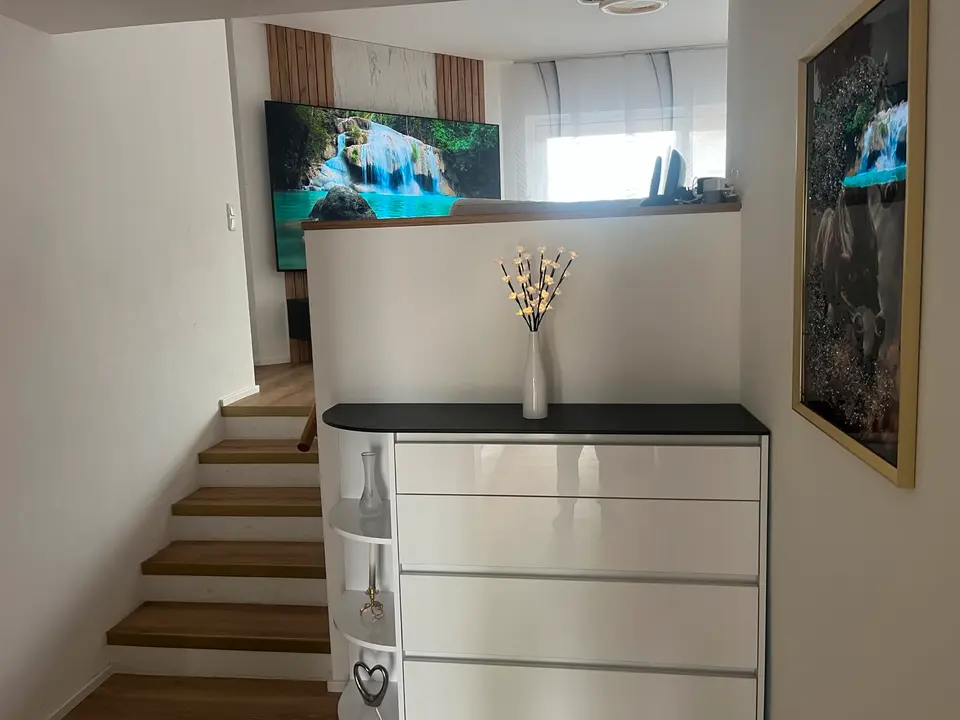4 Zimmer Wohnung mit 110 m² in Traunstein – Bild 2