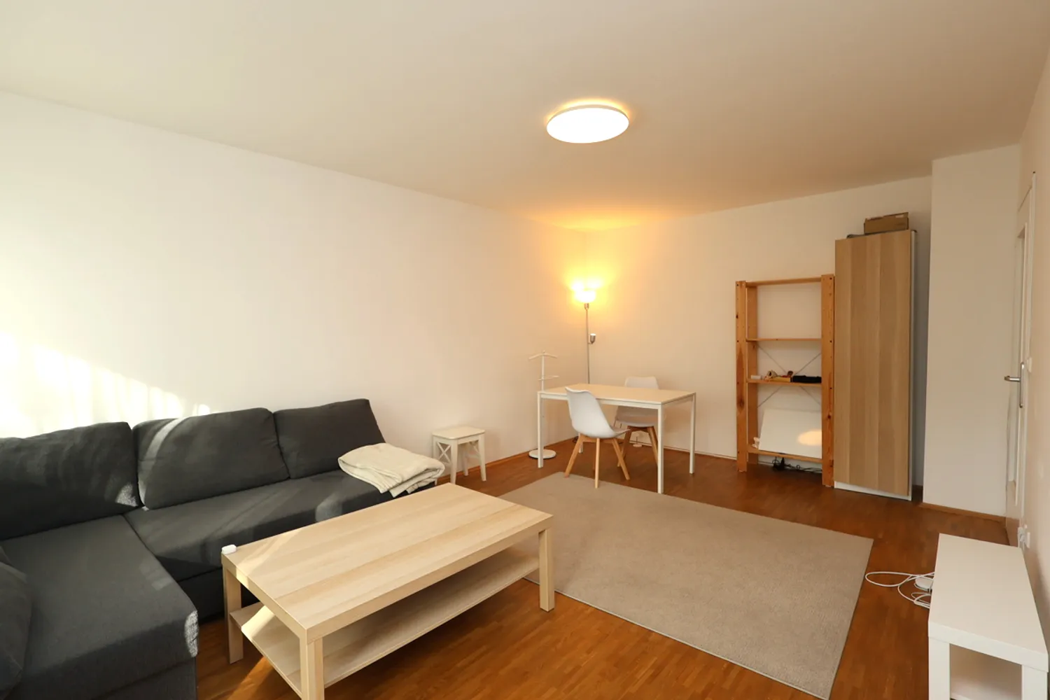 3 Zimmer Wohnung mit 69 m² in München – Bild 2