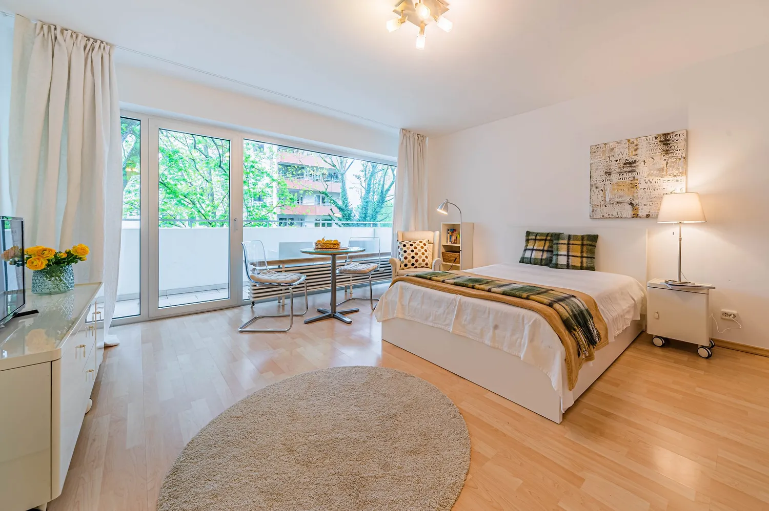 1 Zimmer Wohnung mit 40 m² in Frankfurt am Main – Bild 1