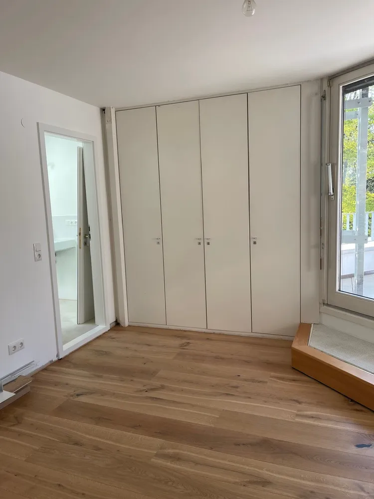4 Zimmer Wohnung mit 176 m² in München – Bild 7