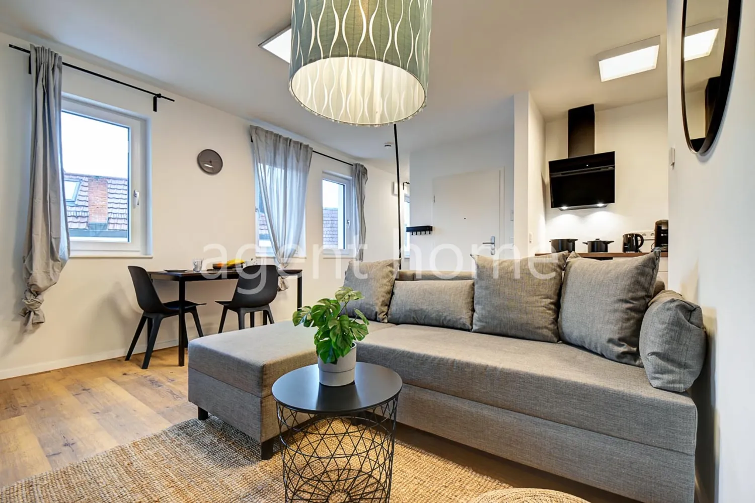 2 Zimmer Wohnung mit 37 m² in Stuttgart – Bild 1