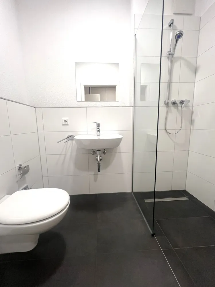 1 Zimmer Wohnung mit 20 m² in Langenfeld – Bild 2