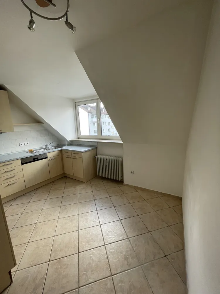 2 Zimmer Wohnung mit 67 m² in München – Bild 7