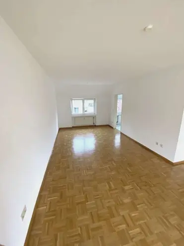2 Zimmer Wohnung mit 65 m² in Düsseldorf – Bild 6