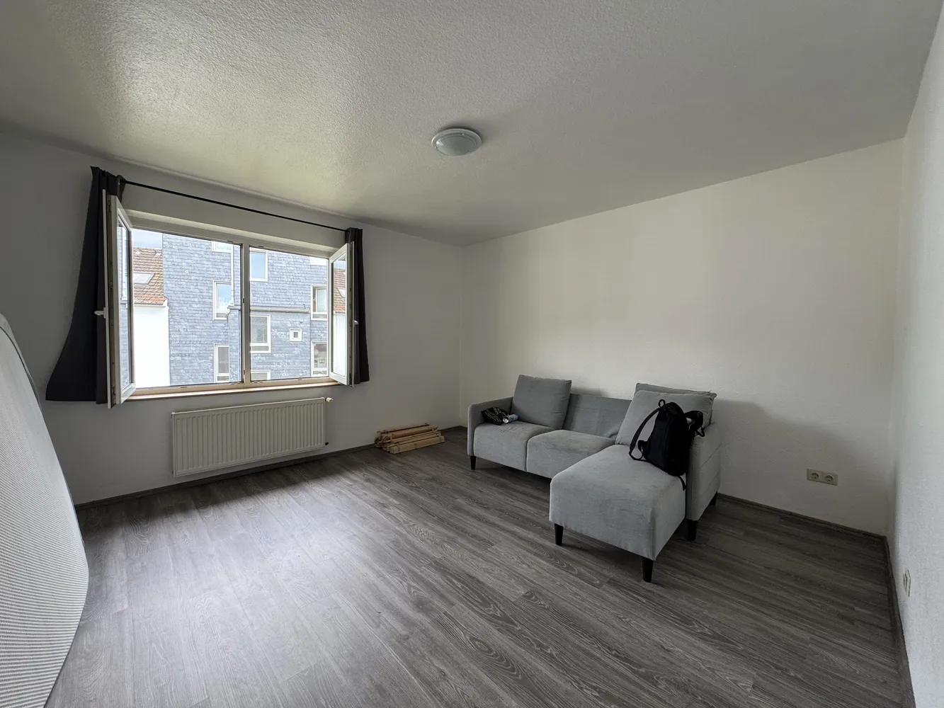 2 Zimmer Wohnung mit 72 m² in Wuppertal – Bild 1