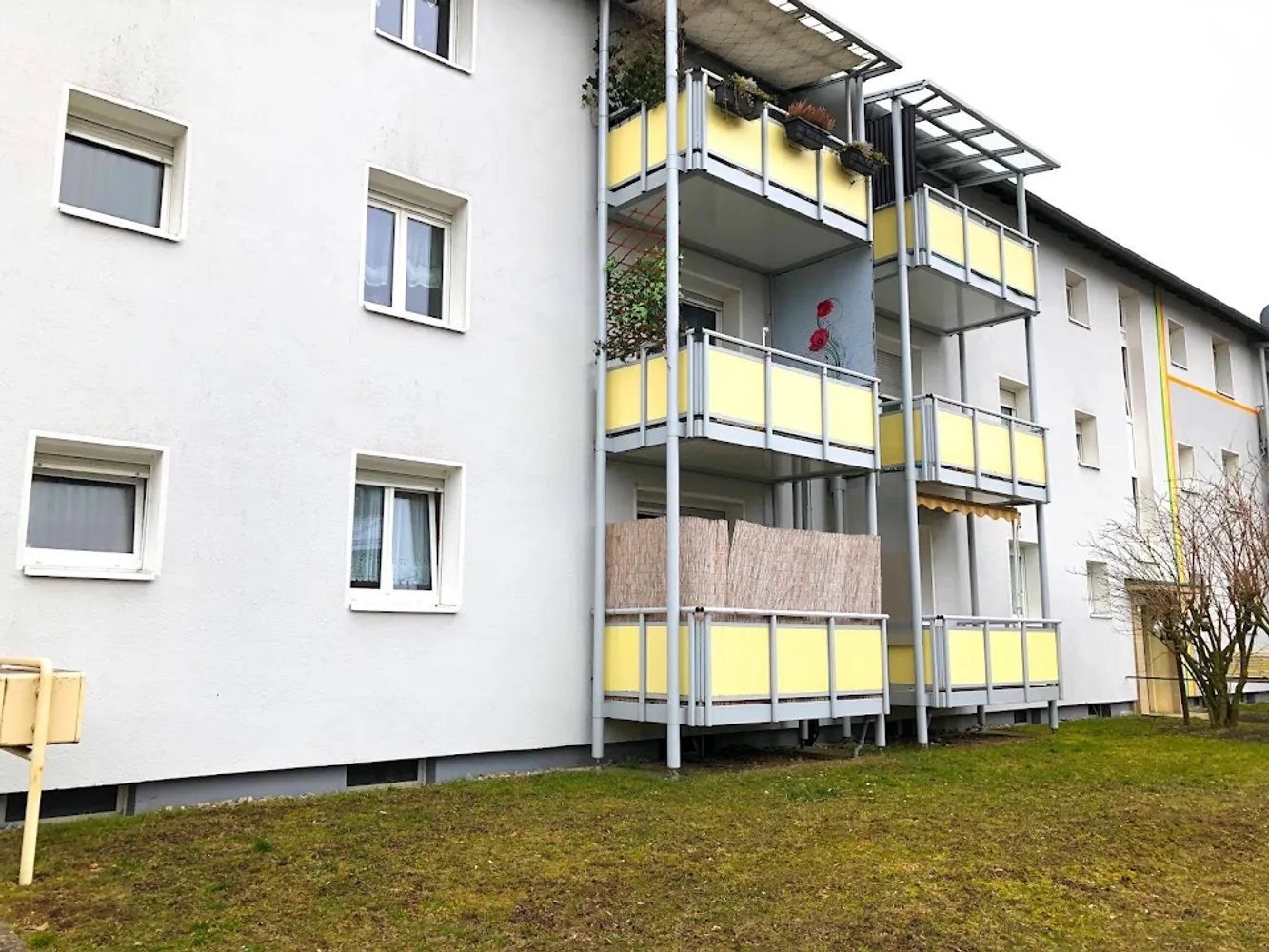 3 room apartment with 75 m² in Singen – Photo 2