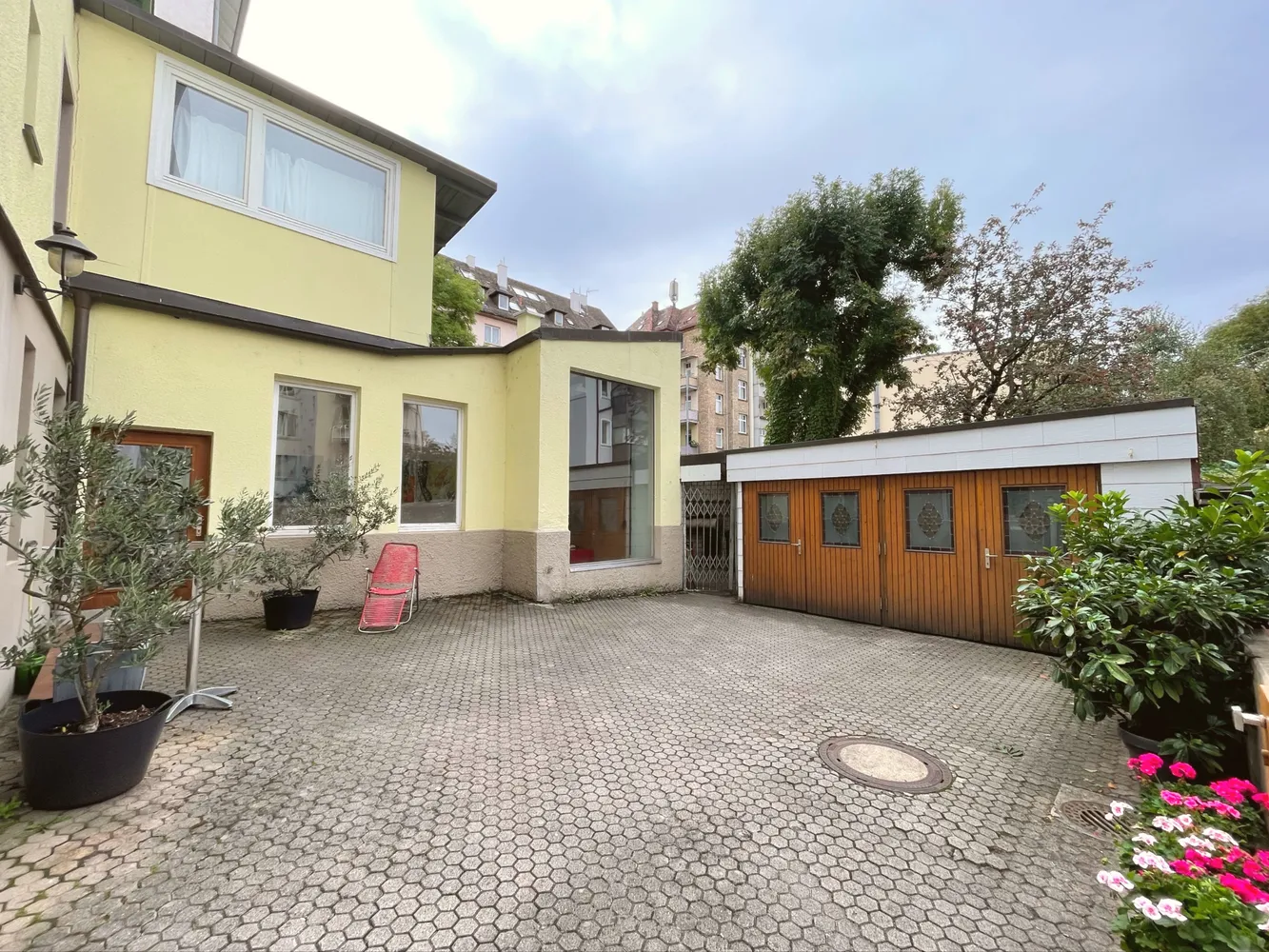 6 Zimmer Wohnung mit 163 m² in Stuttgart – Bild 3