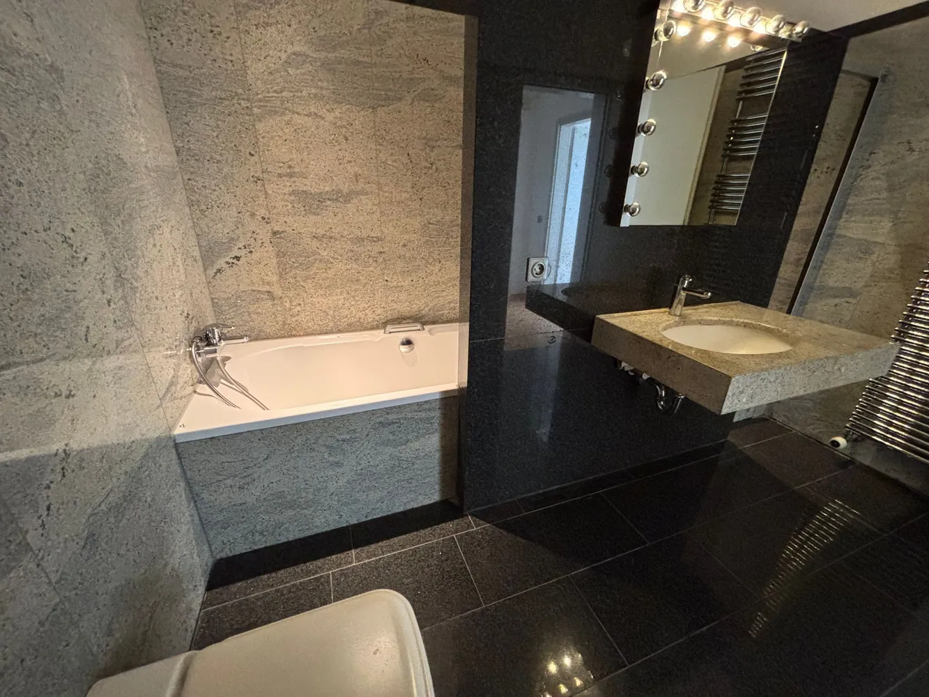 3 Zimmer Wohnung mit 116 m² in Frankfurt am Main – Bild 10