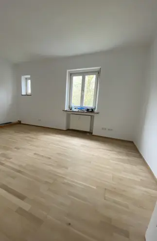 4 Zimmer Wohnung mit 131 m² in München – Bild 7