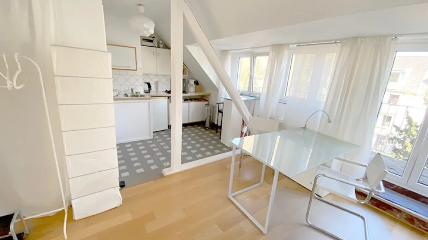 1 Zimmer Wohnung mit 32 m² in Düsseldorf – Bild 9