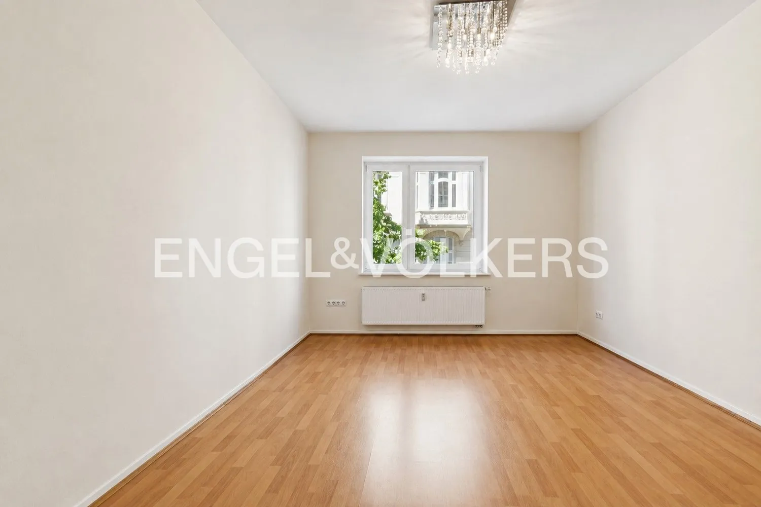 2 Zimmer Wohnung mit 60 m² in Köln – Bild 1