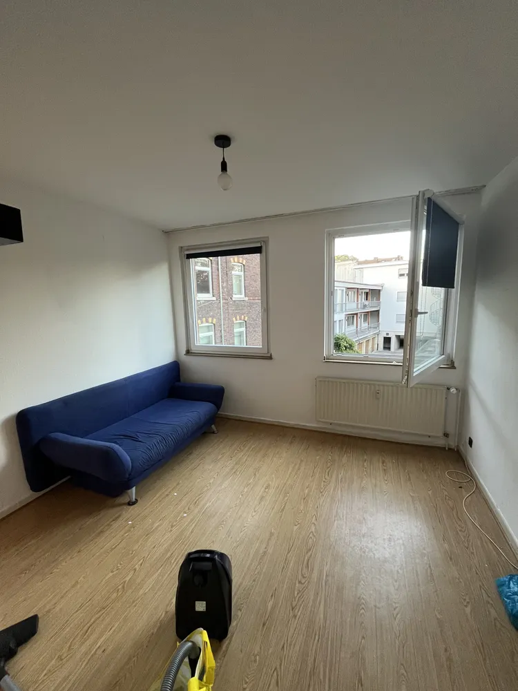 2 Zimmer Wohnung mit 42 m² in Aachen – Bild 3