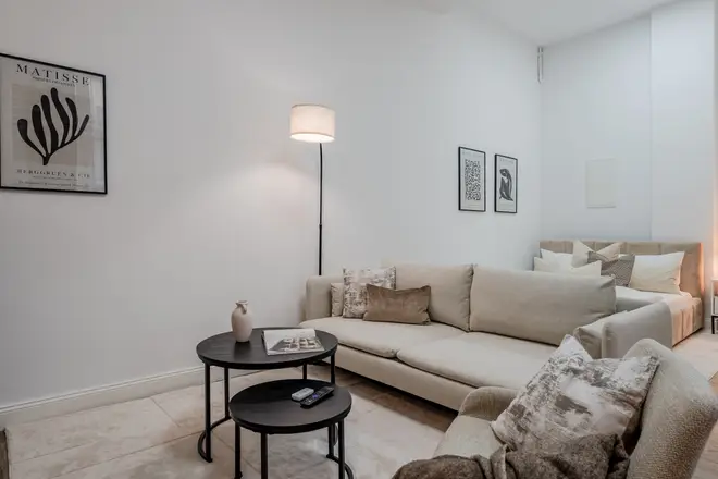 1 room apartment with 48 m² in Berlin – Photo 12