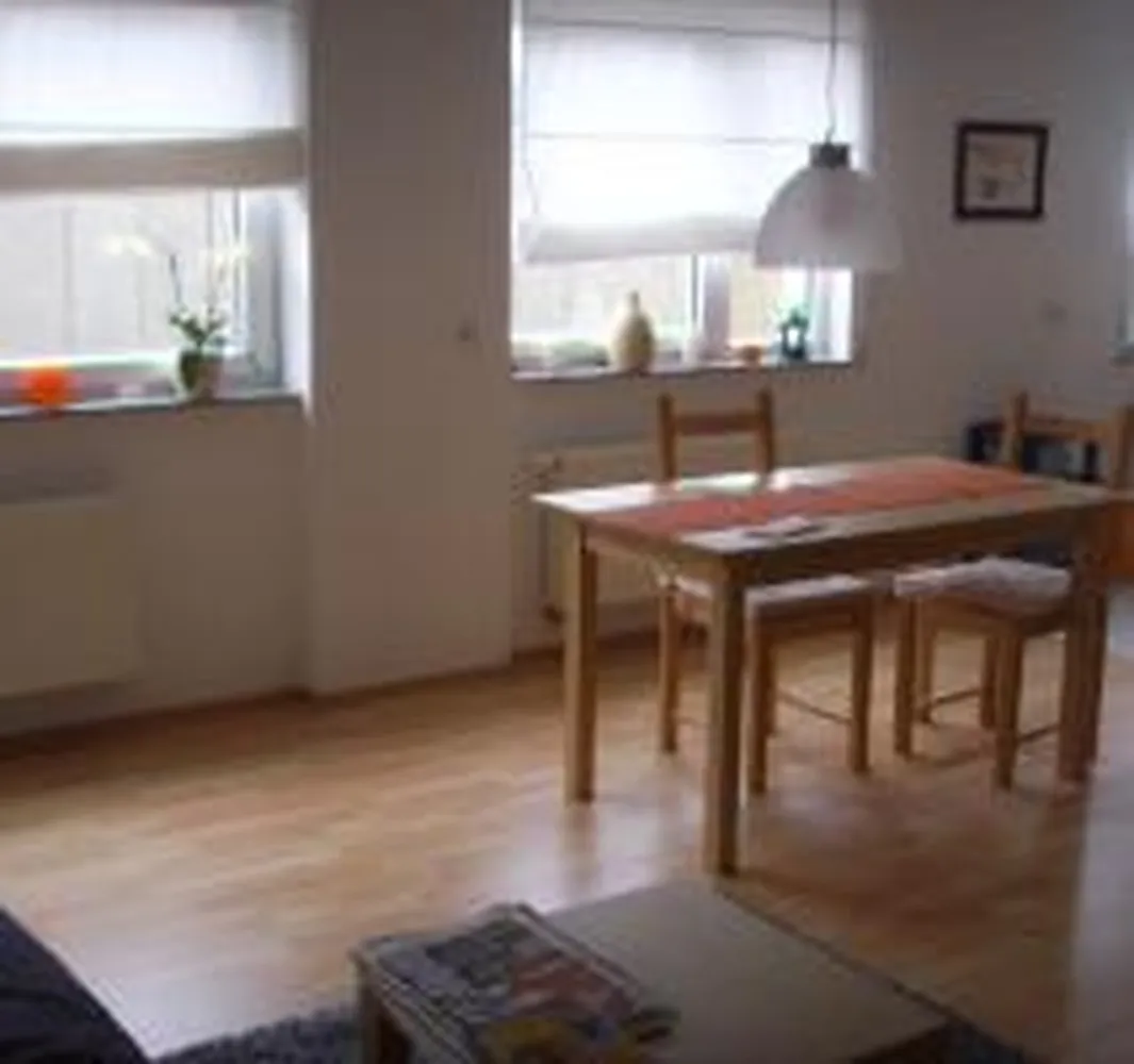 3 Zimmer Wohnung mit 69 m² in Herrenberg – Bild 1