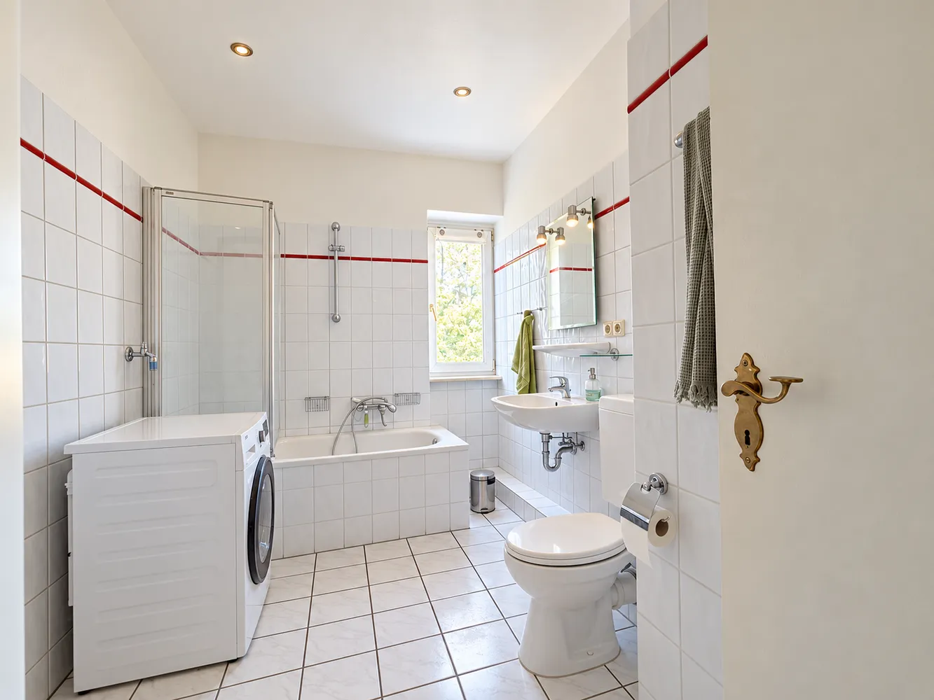 2 Zimmer Wohnung mit 69 m² in Frankfurt am Main – Bild 5