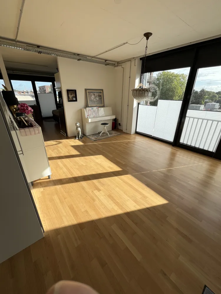 1 room apartment with 118 m² in Bremen – Photo 1