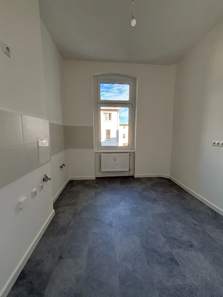 4 Zimmer Wohnung mit 74 m² in Halle (Saale) – Bild 3