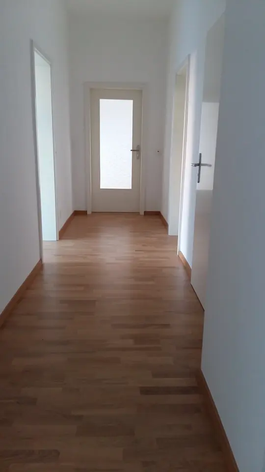 3 Zimmer Wohnung mit 115 m² in Schwerin – Bild 3