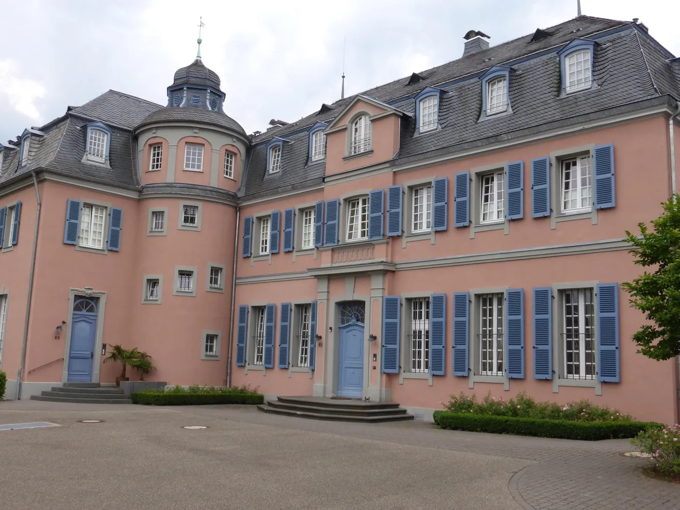 3 room apartment with 80 m² in Bonn – Photo 1