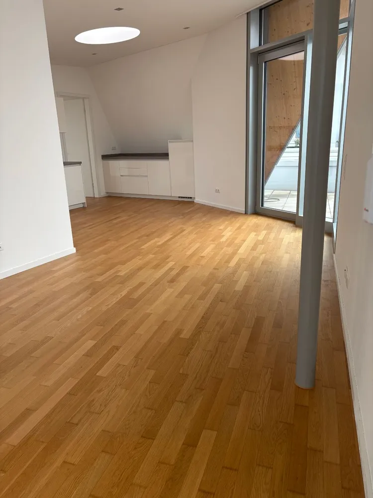 2 Zimmer Wohnung mit 109 m² in Mannheim – Bild 4
