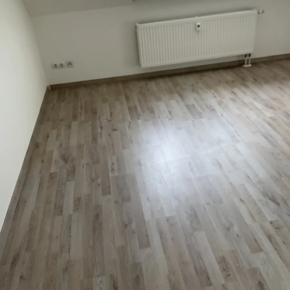 4 Zimmer Wohnung mit 115 m² in Altenburg – Bild 1