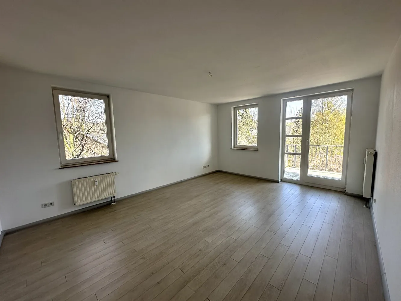 2 room apartment with 74 m² in Chemnitz – Photo 2