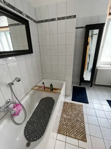 4 Zimmer Wohnung mit 76 m² in Duisburg – Bild 11