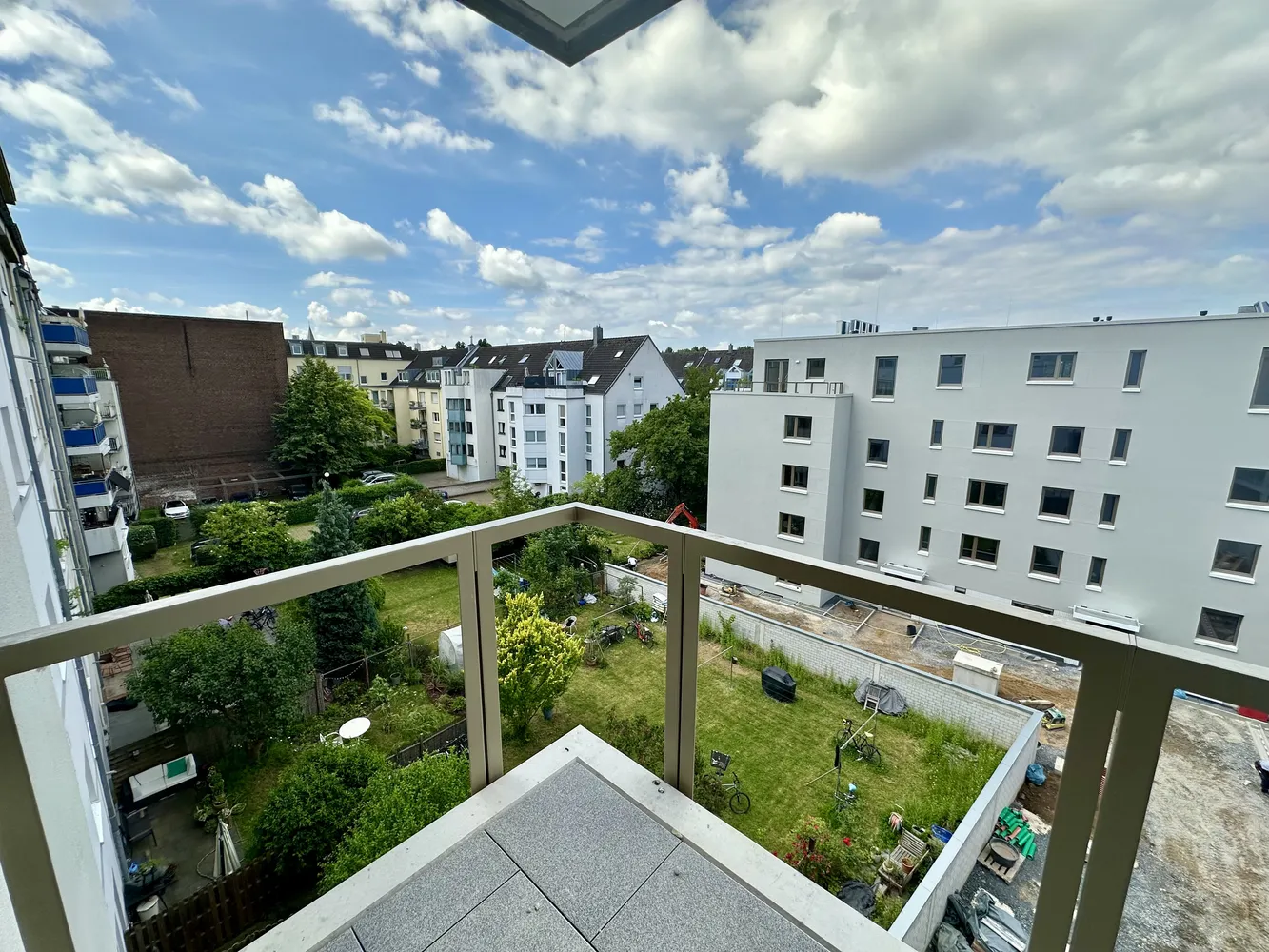 3 room apartment with 84 m² in Cologne – Photo 2