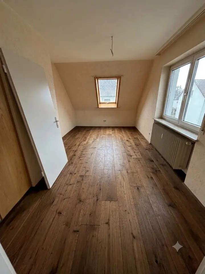 7 Zimmer Wohnung mit 180 m² in Kaiserslautern – Bild 9
