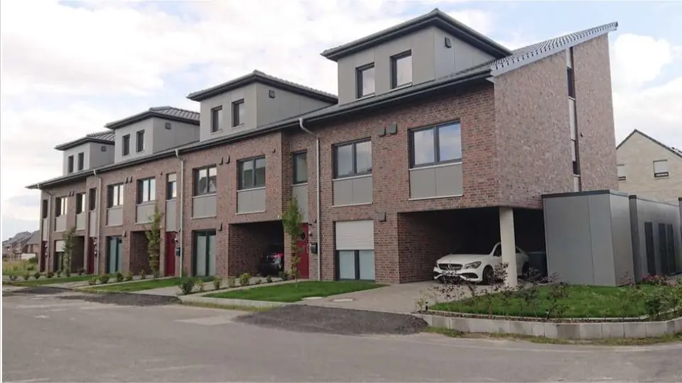 12 Zimmer Wohnung mit 153 m² in Oldenburg – Bild 9
